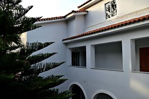 Paradise Beach Hotel