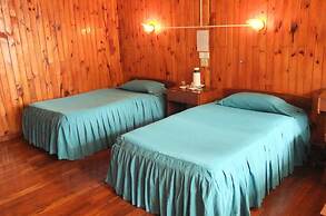 Nanda Wunn Hotel - Hostel