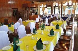 Nanda Wunn Hotel - Hostel