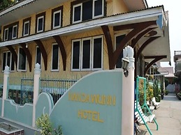 Nanda Wunn Hotel - Hostel