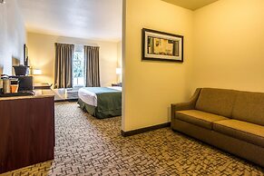 Cobblestone Hotel & Suites - Greenville