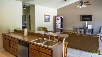 Candlewyck Cove Resort