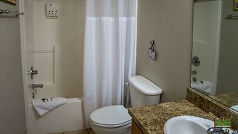 Candlewyck Cove Resort