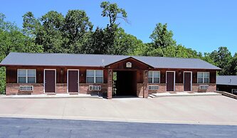 Candlewyck Cove Resort