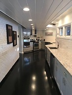 Candlewyck Cove Resort