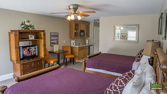 Candlewyck Cove Resort