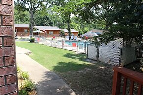 Candlewyck Cove Resort