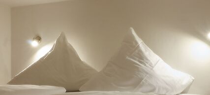 Ballhaus Berlin Hostel