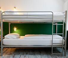 Ballhaus Berlin Hostel
