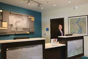 Holiday Inn Express & Suites Hendersonville SE - Flat Rock by IHG