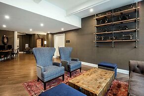 enVision Hotel Boston Everett