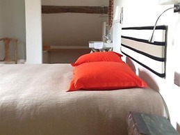 Maison D'eclaibes