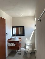 Aquastar Hotel & Apartments