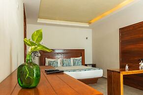 Aquastar Hotel & Apartments