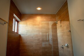 Aquastar Hotel & Apartments