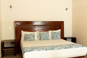 Aquastar Hotel & Apartments