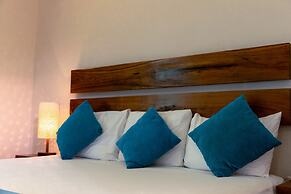 Aquastar Hotel & Apartments