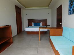 Aquastar Hotel & Apartments