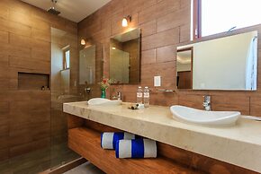 Aquastar Hotel & Apartments