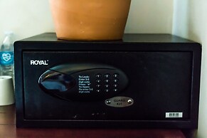 Aquastar Hotel & Apartments