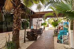 Aquastar Hotel & Apartments