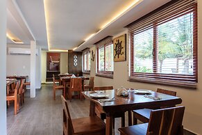 Aquastar Hotel & Apartments