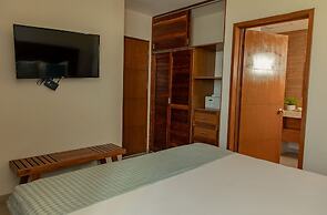 Aquastar Hotel & Apartments