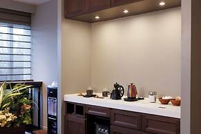 JR Kyushu Station Hotel Kokura