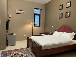 The Awesome Manor