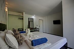 Crown Beach Hotel Maldives