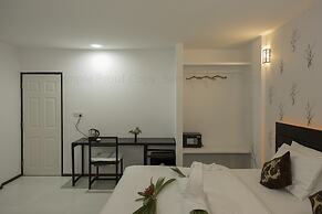 Crown Beach Hotel Maldives