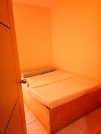 Friendly's Guesthouse