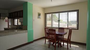 Friendly's Guesthouse