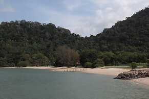 Casuarina@Pangkor
