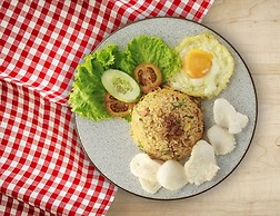 Super OYO 1654 Maha Bharata Kuta Inn