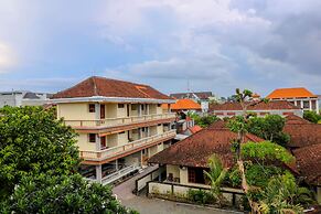 Super OYO 1654 Maha Bharata Kuta Inn