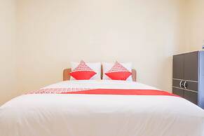 Super OYO 1654 Maha Bharata Kuta Inn