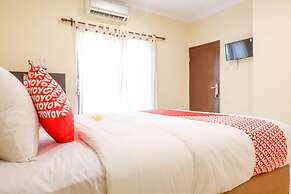 Super OYO 1654 Maha Bharata Kuta Inn