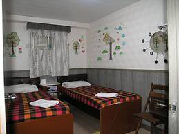 Majestic 7 Guest House