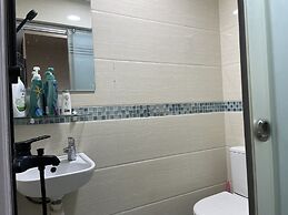 Majestic 7 Guest House