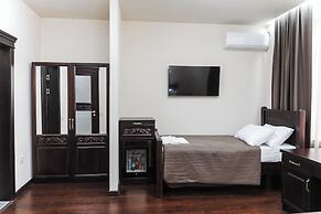 Hotel Dvin