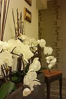 HOtello Guest Suites