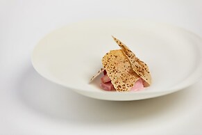 River Retreat GARAKU