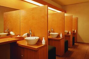 River Retreat GARAKU