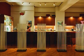 River Retreat GARAKU