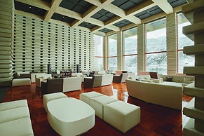 River Retreat GARAKU