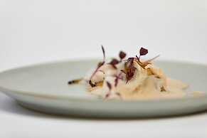 River Retreat GARAKU