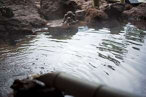 River Retreat GARAKU