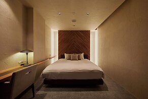 River Retreat GARAKU