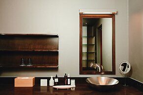 River Retreat GARAKU